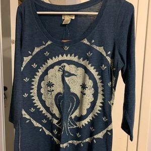 Lucky Brand size large women’s long sleeve tee.  NWT!!